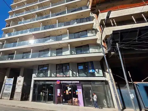 Venta – 1 Ambiente – Departamento – Belgrano – 8° piso al frente con balcón y amenities