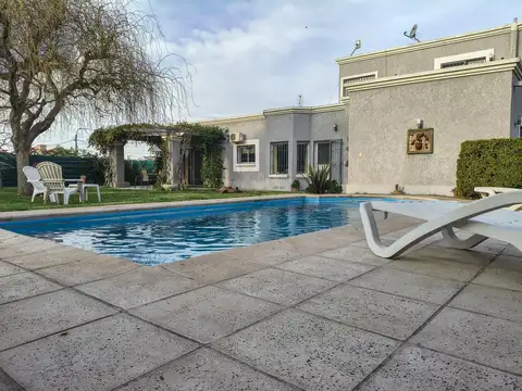 VENTA CASA EN BARRIO PRIVADO DON DAVID VISTALBA LUJAN DE CUYO CON TOUR VIRTUAL