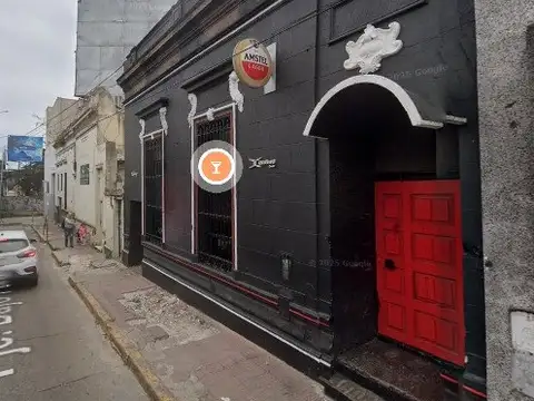 Local/Casa de 10x43 en venta en Quilmes Centro