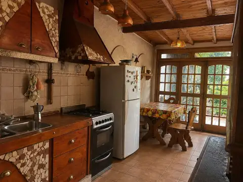 Casa en Venta con 1 cochera