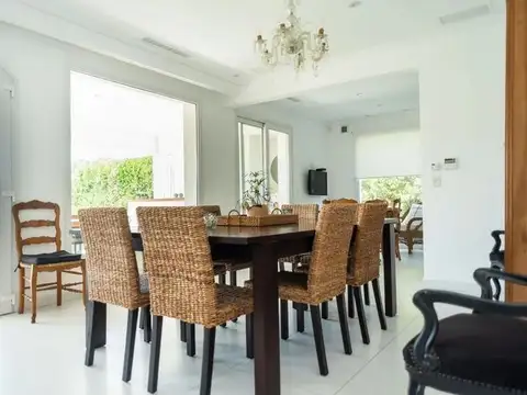 Casa en Venta en Quilmes, USD 1.100.000