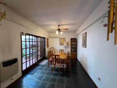 PARAGUAY AL 4600 - 129 M2 TOTALES IMPECABLE GRAN TZA A NIVEL CON PARRILLA