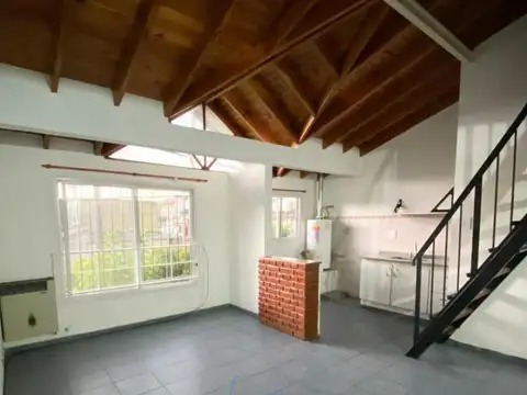 Departamento en alquiler - 1 Dormitorio 1 Baño - Quilmes