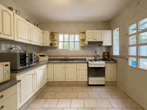 VENTA PH 7 AMB DIVIDIDO VILLA URQUIZA CON PATIO
