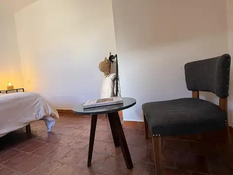 Casa 11 ambientes con 6 baños