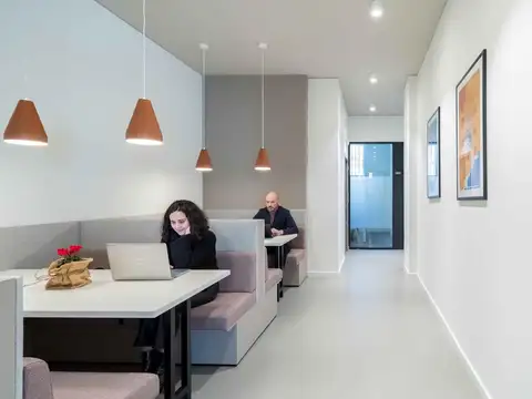Espacio de oficina en renta para 3 personas en Montevideo, Mitre