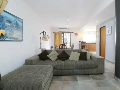 Depto Tipo Casa en Venta en Villa Celina, USD 149.999