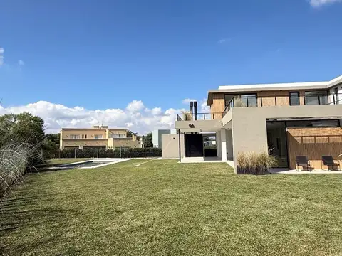 Casa en Venta A Estrenar