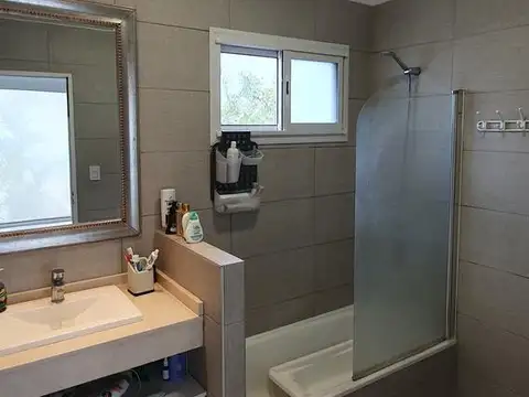 Casa en Alquiler al Oeste