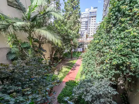 Depto Tipo Casa en Venta 42 años