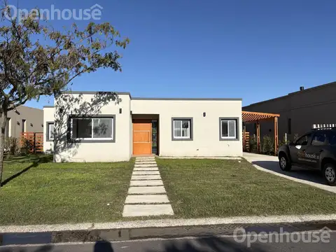 VENTA-EXCELENTE CASA EN SANTA EMILIA-PILAR DEL ESTE-PILAR