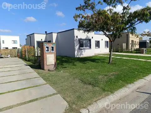 VENTA-EXCELENTE CASA EN SANTA EMILIA-PILAR DEL ESTE-PILAR
