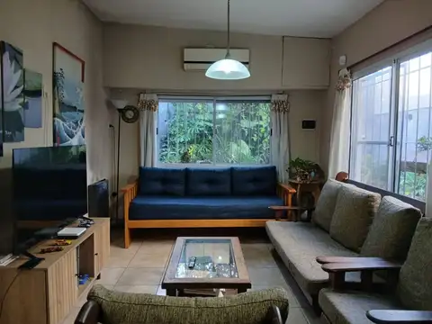 PH tipo casa a la VENTA, 4 ambientes, Bella Vista