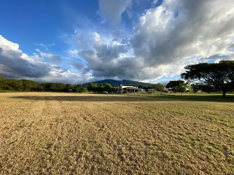 Terreno en Venta de 3523,0 m2