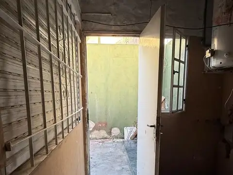 ALQUILER CASA 3 AMBIENTES CON GARAGE