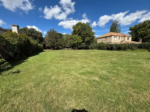 Terreno en Venta de 887,0 m2