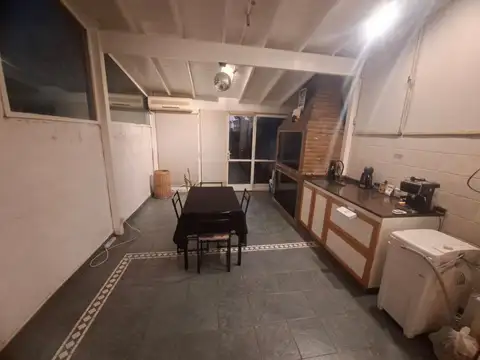 Casa en Alquiler en Carapachay, $ 1.800.000