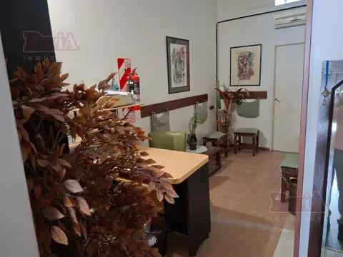 Alquiler - Oficina - Depósito - Consultorio - Departamento - Pasteur 700