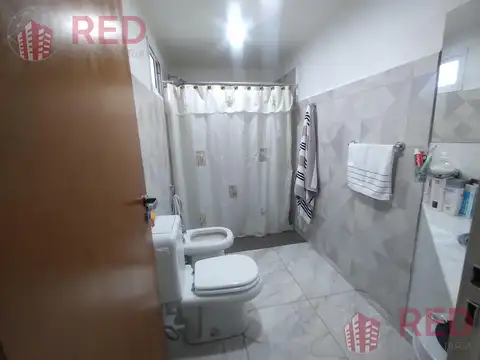 Casa en Venta en General Roca, USD 100.000