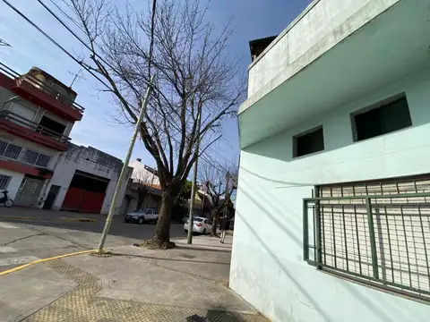 Casa en Venta en Flores Sur, USD 99.000