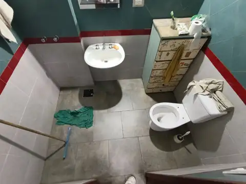 Local en Venta en Villa Luzuriaga, USD 60.000