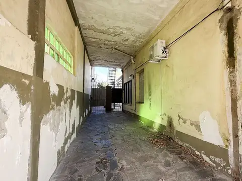 Depto Tipo Casa en Venta 60 años