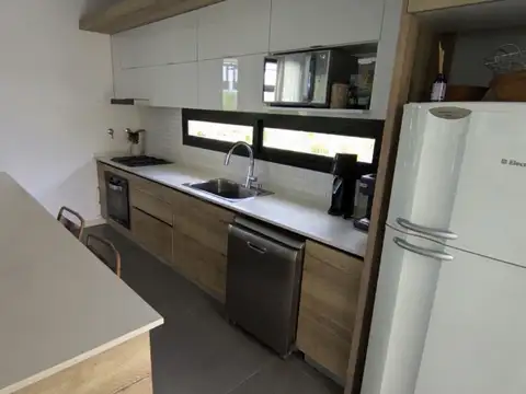 ALQUILER CASA 5 AMB BARRIO PUERTOS EL CANTON