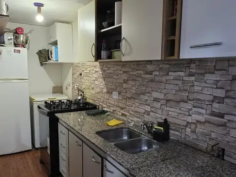 Depto Tipo Casa 3 ambientes con 1 baño