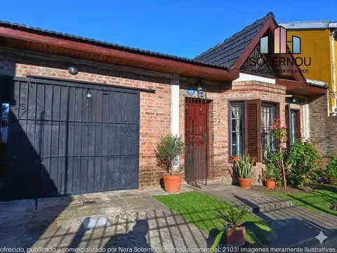 CHALET, 6 AMB, PARQUE, GARAGE, PERMUTA , APTO CREDITO