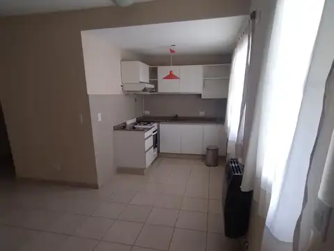 Departamento en Alquiler en Godoy Cruz, $ 520.000