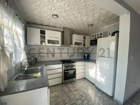 Casa en Venta en Villa Parque Sicardi, USD 89.000