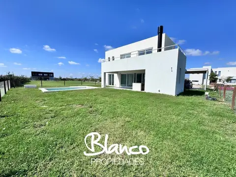 Puertos del Lago - Riberas 100