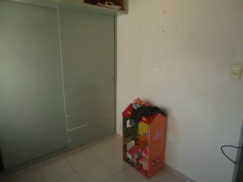 DEPARTAMENTO DE 2 1/2 AMBIENTES A METROS DE PLAZA Y AVENIDA BEIRO.