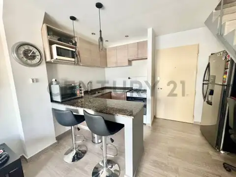 VENTA PH 2 AMBIENTES TIPO DÚPLEX EN VILLA PUEYRREDÓN