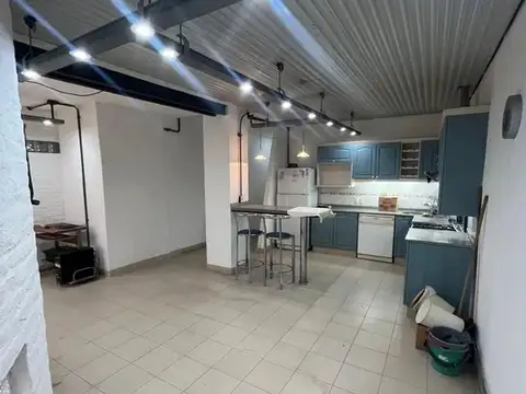 Depto Tipo Casa en Alquiler en El Palomar, $ 600.000