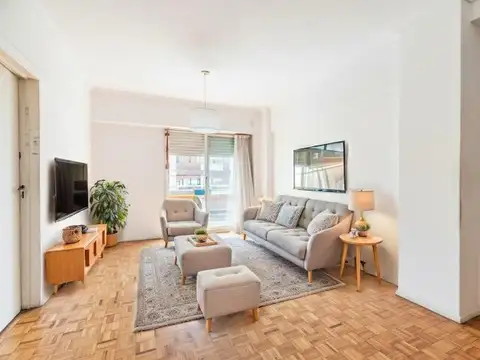 Departamento · En Venta · Piso de 3 Ambientes con Dependencia · cochera · Luminoso · Belgrano