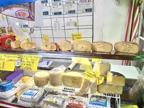 VENTA FONDO DE COMERCIO FAMBRERIA Y QUESERÍA