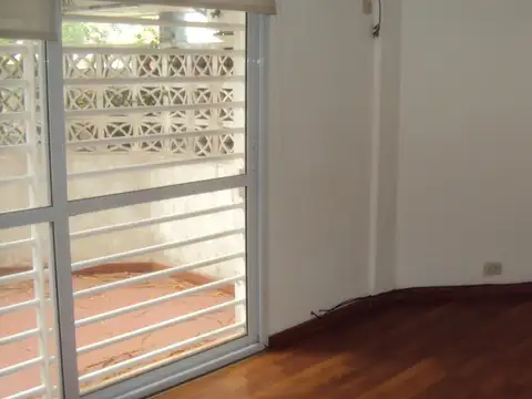 La Roche 260 , Piso PB