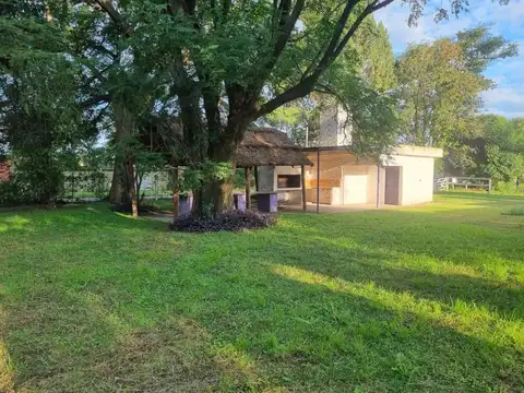 QUINTA EN VENTA EN PERGAMINO CON AMPLIO PARQUE