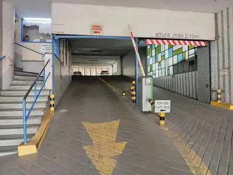 Gral Simon Bolivar 2400, Piso 4