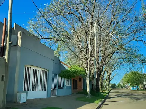 Casa 2 dormitorios Apto Banco en venta Berisso