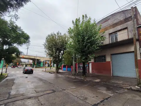 VENTA GALPÓN 479m2 AVELLANEDA FINANCIA