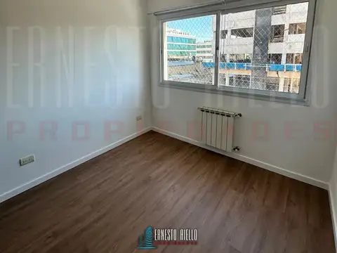 Roque Sáenz Peña 1200, Piso 2