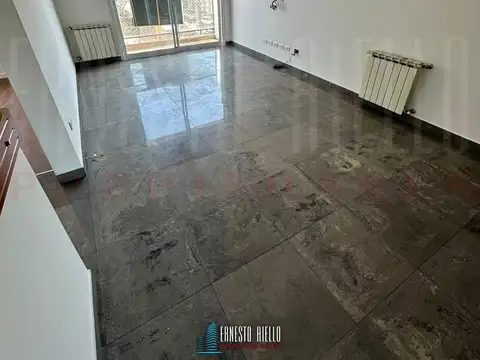 Roque Sáenz Peña 1200, Piso 2