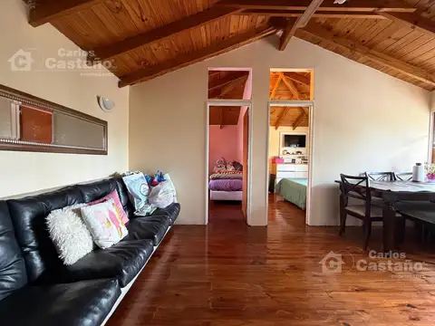 Casa 5 ambientes con 2 baños