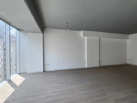 Av. Cordoba esquina Uruguay 205m2     con  3 baños  lista para mudarse