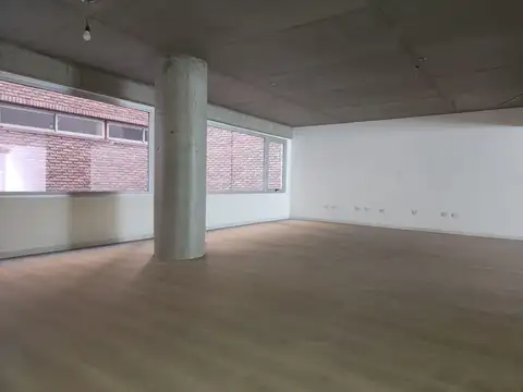 Oficina Monoambiente con 2 baños