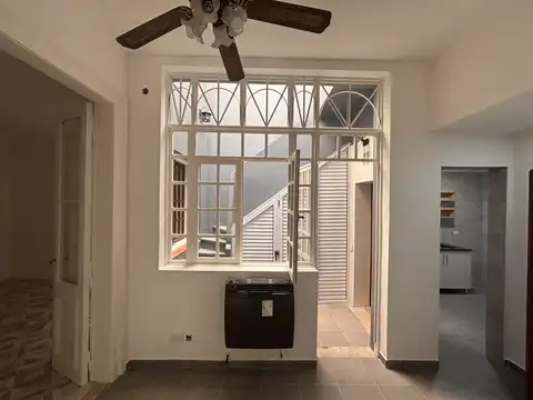 Valentín Gómez 3600, Piso PB