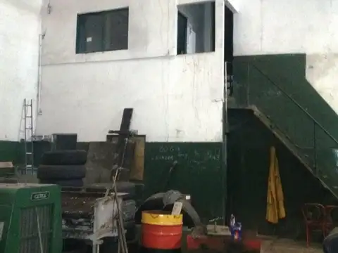 Depósito en Zona Industrial en La Boca