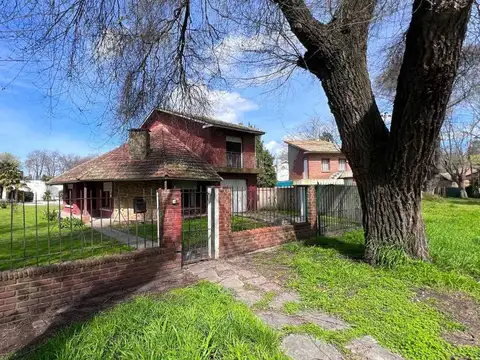 Depto Tipo Casa en Venta en Bosque Alegre, USD 139.900